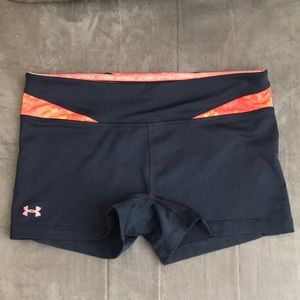 Under armour fitted short